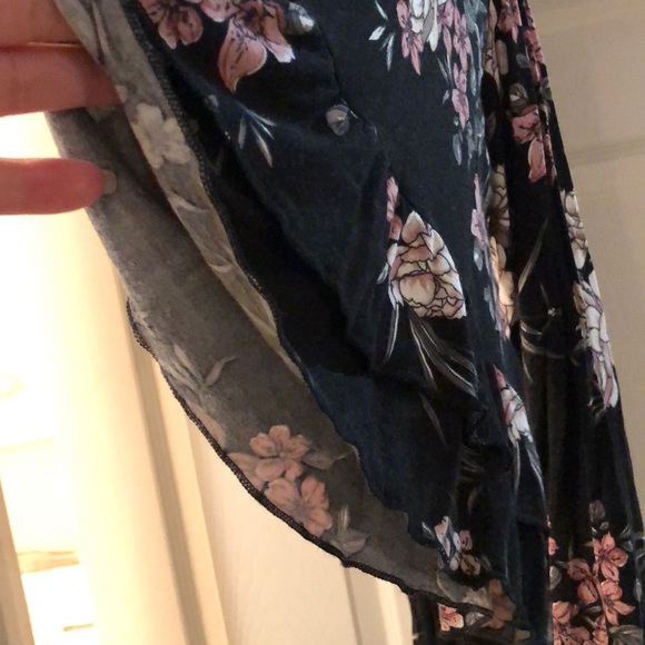 Flower blouse - Picture 5 of 5